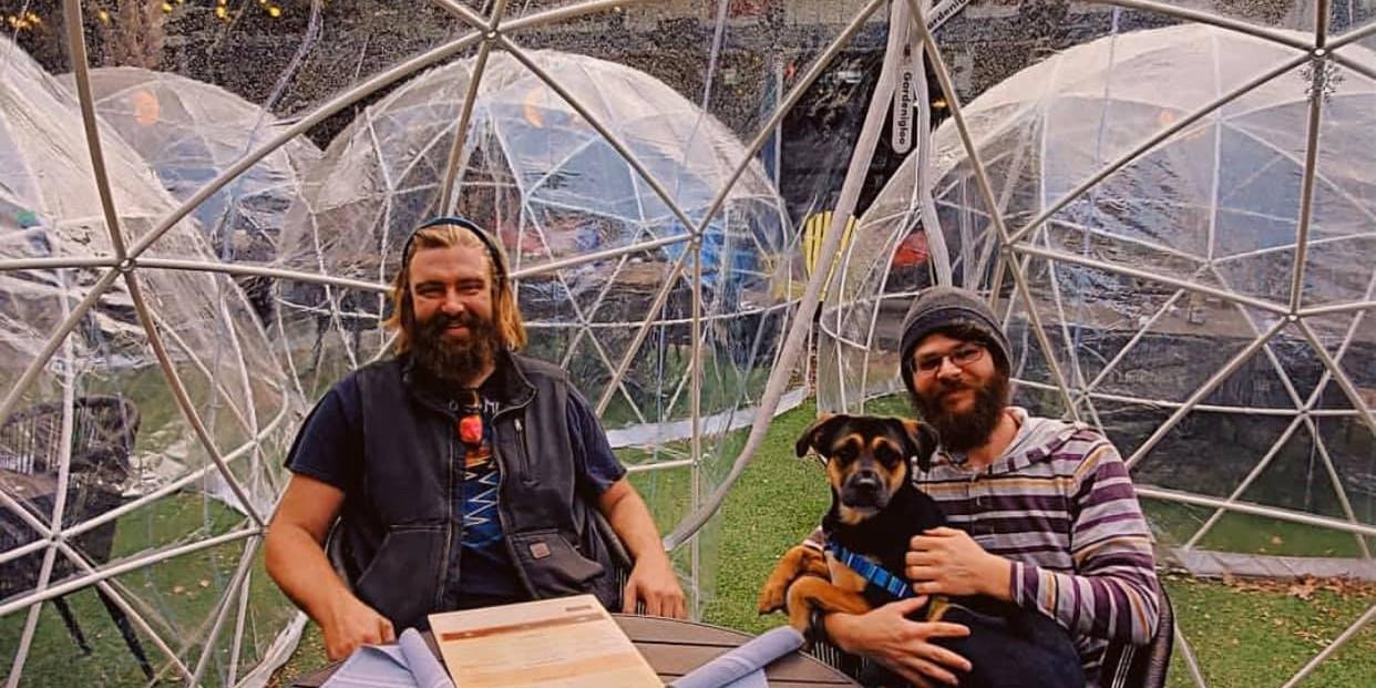 Igloo Dining With Your Dog: Pet-Friendly Restaurants With Outdoor Domes