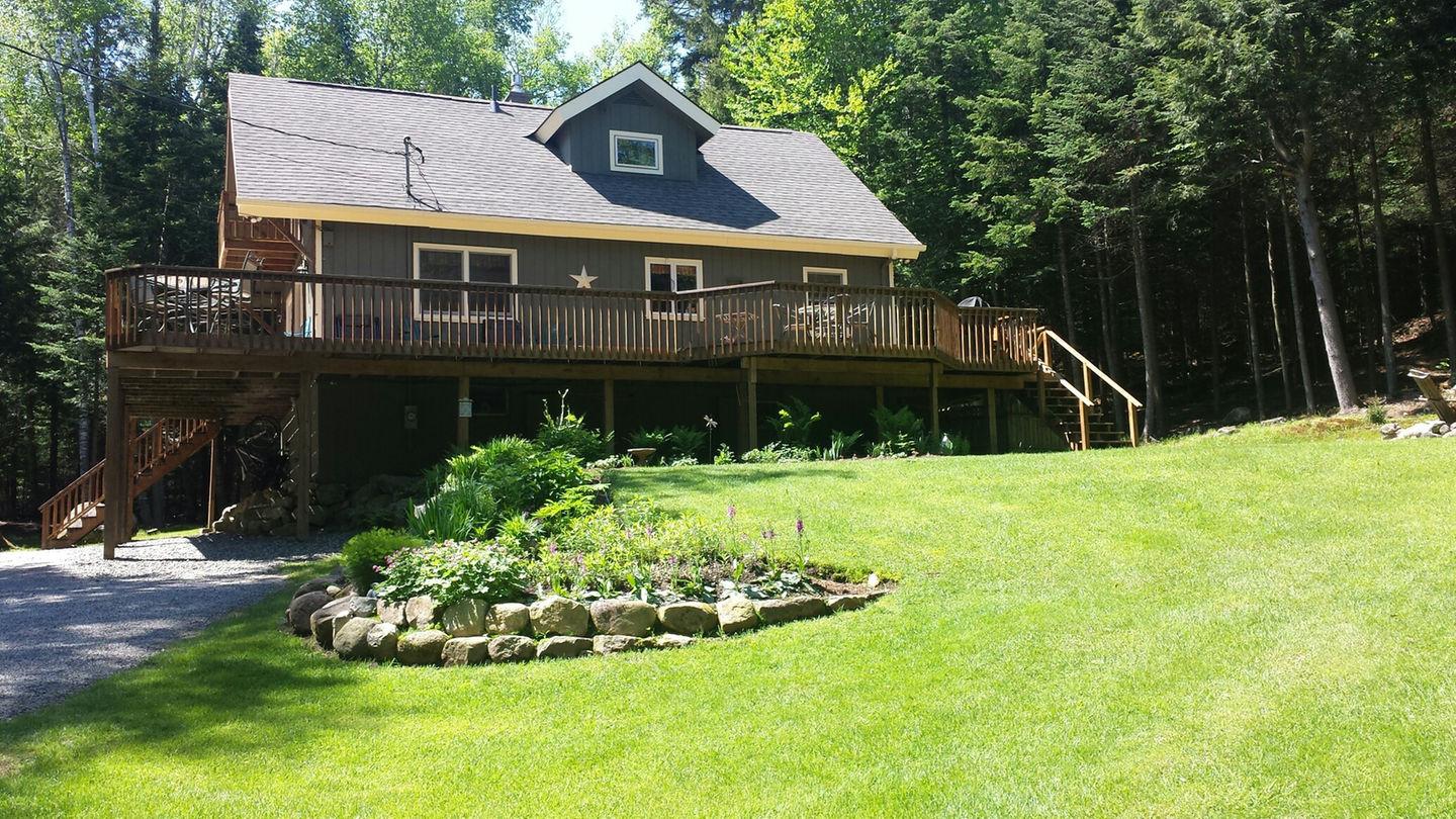 Adirondack Park Quiet Getaway Pet Policy