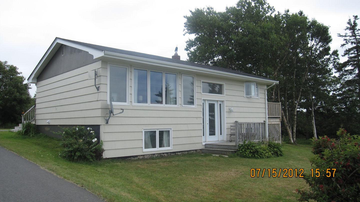 Cottage On The Bay Of Fundy Pet Policy