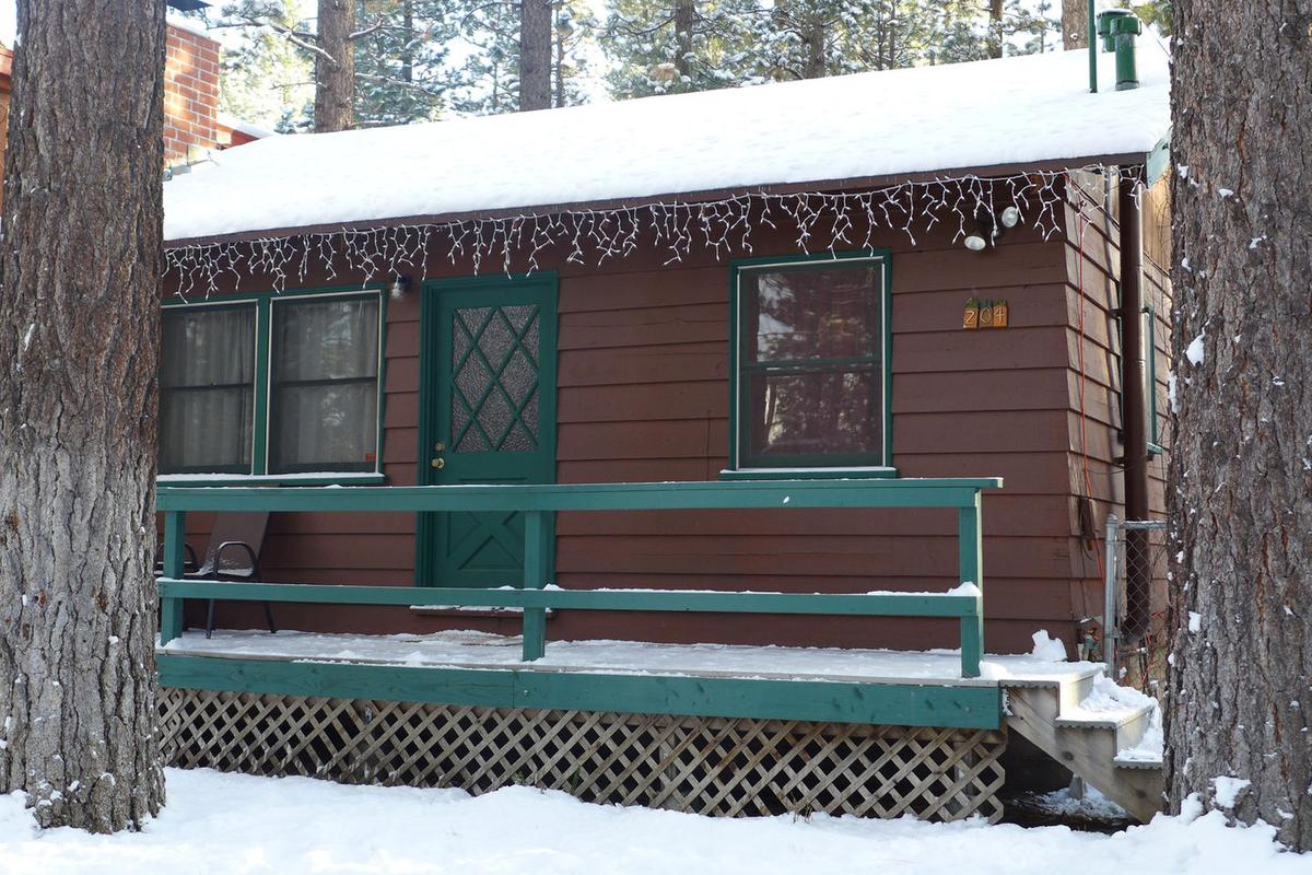 Chalet Dubois Pet Policy