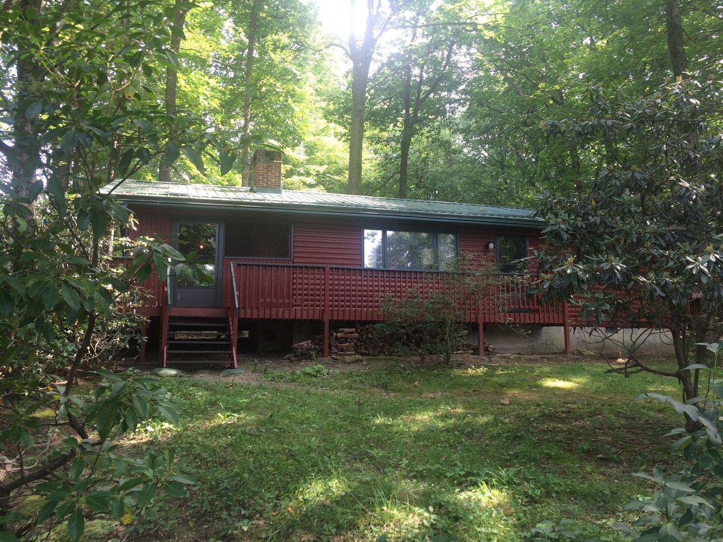Laurel Highlands Cottage Pet Policy
