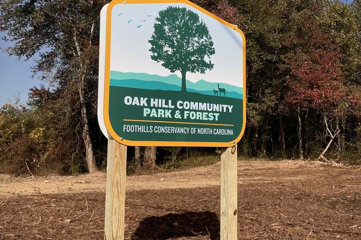Pet Friendly Oak Hill Community Park and Forest
