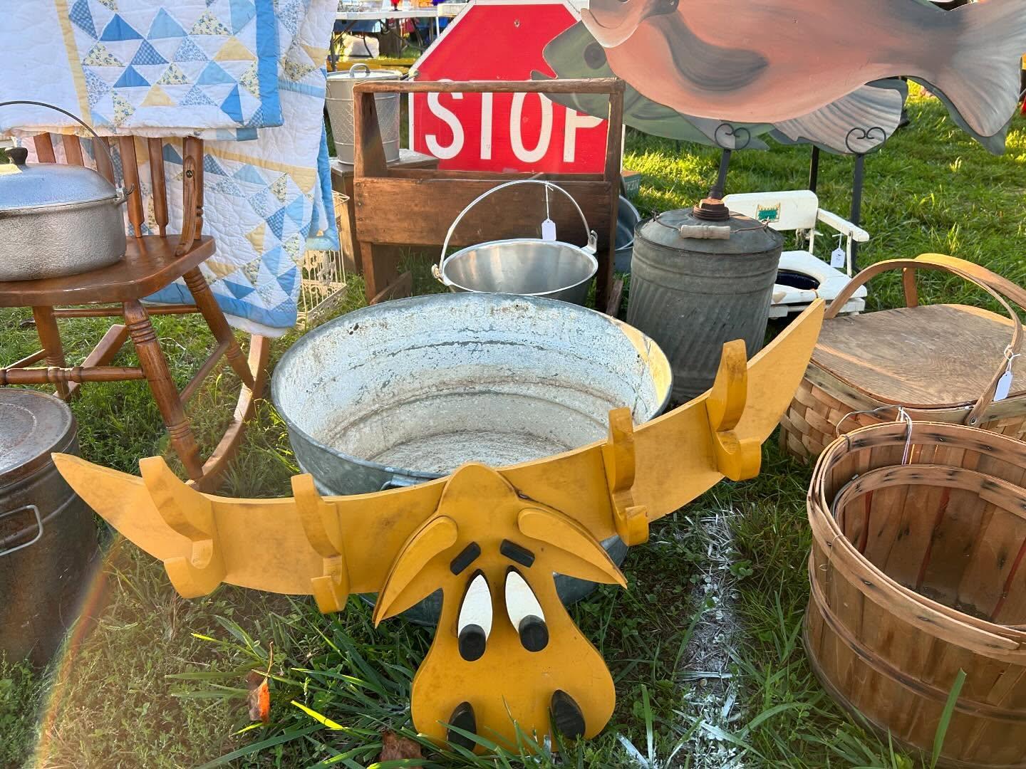 Pet Friendly Tri-State Antique Market