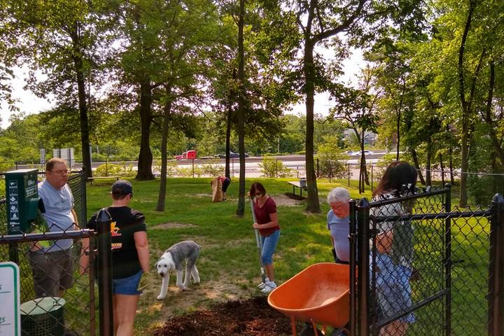Off Leash Dog Parks In Hazelwood Mo Bringfido Off Leash Dog Parks In Hazelwood Mo Bringfido