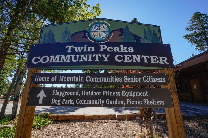 Pet Friendly Dog Park at Twin Peaks Rotary Centennial Park