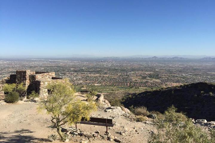 Pet Friendly Dobbins Lookout & Holbert Trail