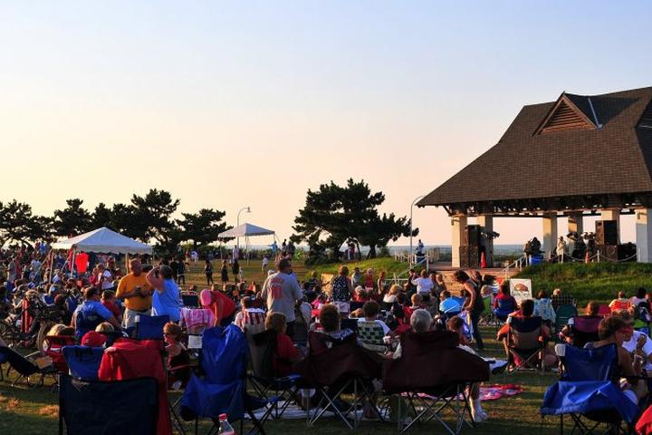 Dog Friendly Beaches In Norfolk Va Bringfido Dog Friendly Beaches In Norfolk Va Bringfido
