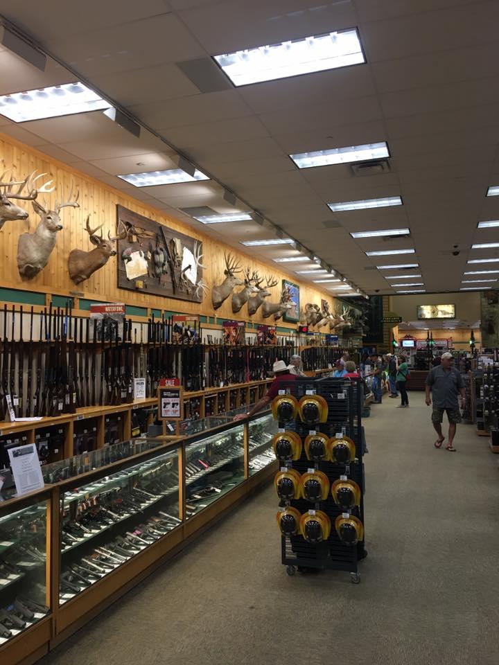 Pet Friendly Cabela's