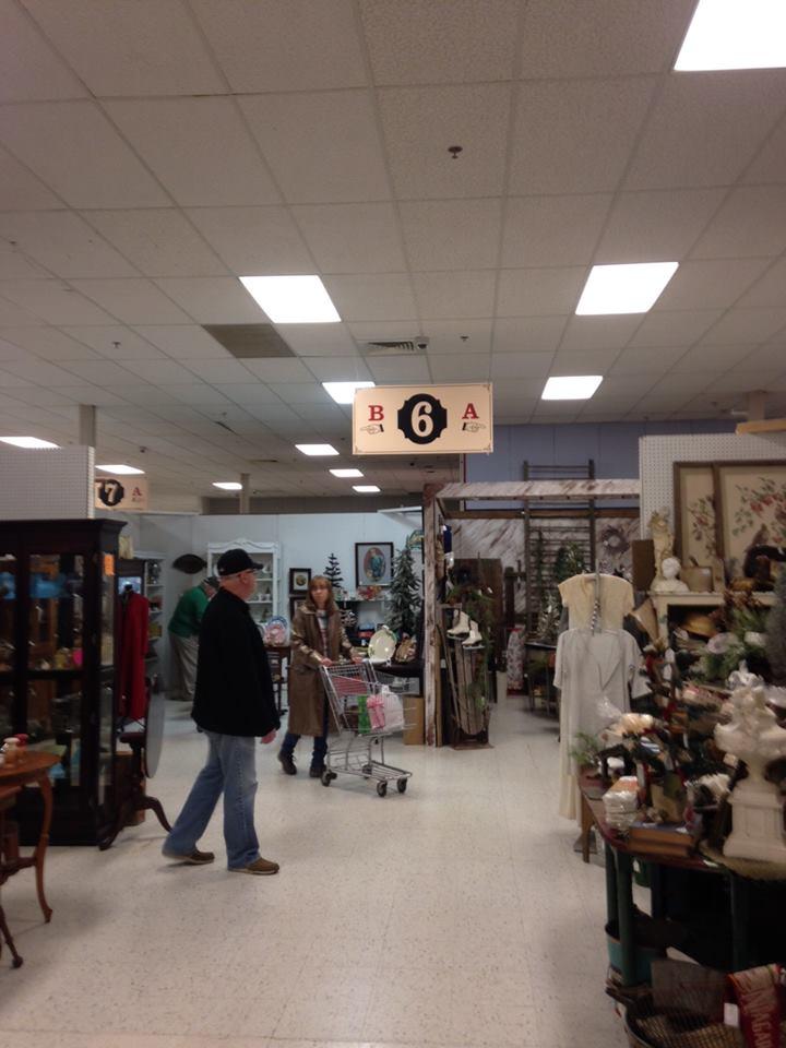 Black Rose Antiques & Collectibles