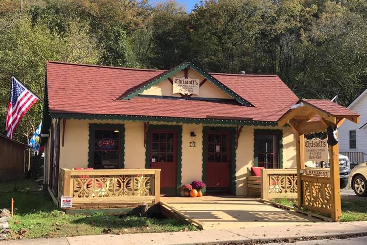 Dog Friendly Shopping In Hiawassee GA BringFido dog-friendly-shopping-in-hiawassee-ga-bringfido