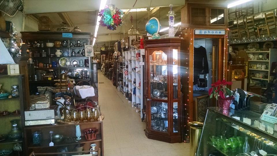 Pet Friendly Lightfoot Antique Mall and Country General Store