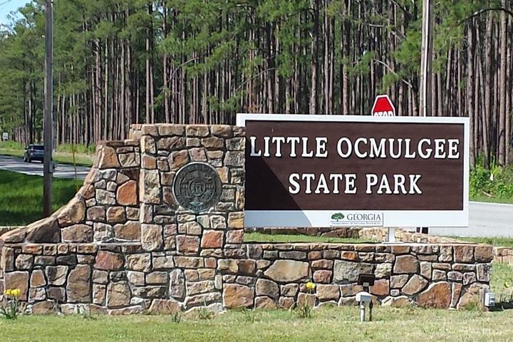 Pet Friendly Little Ocmulgee State Park
