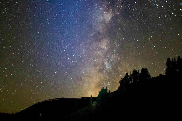 Pet Friendly Astrophotography in the Rockies