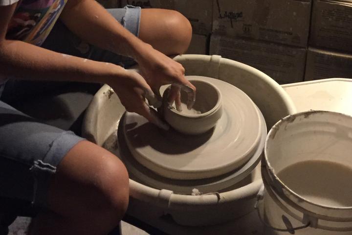 Pet Friendly Pottery Class-Make a Mug or Bowl on Maui