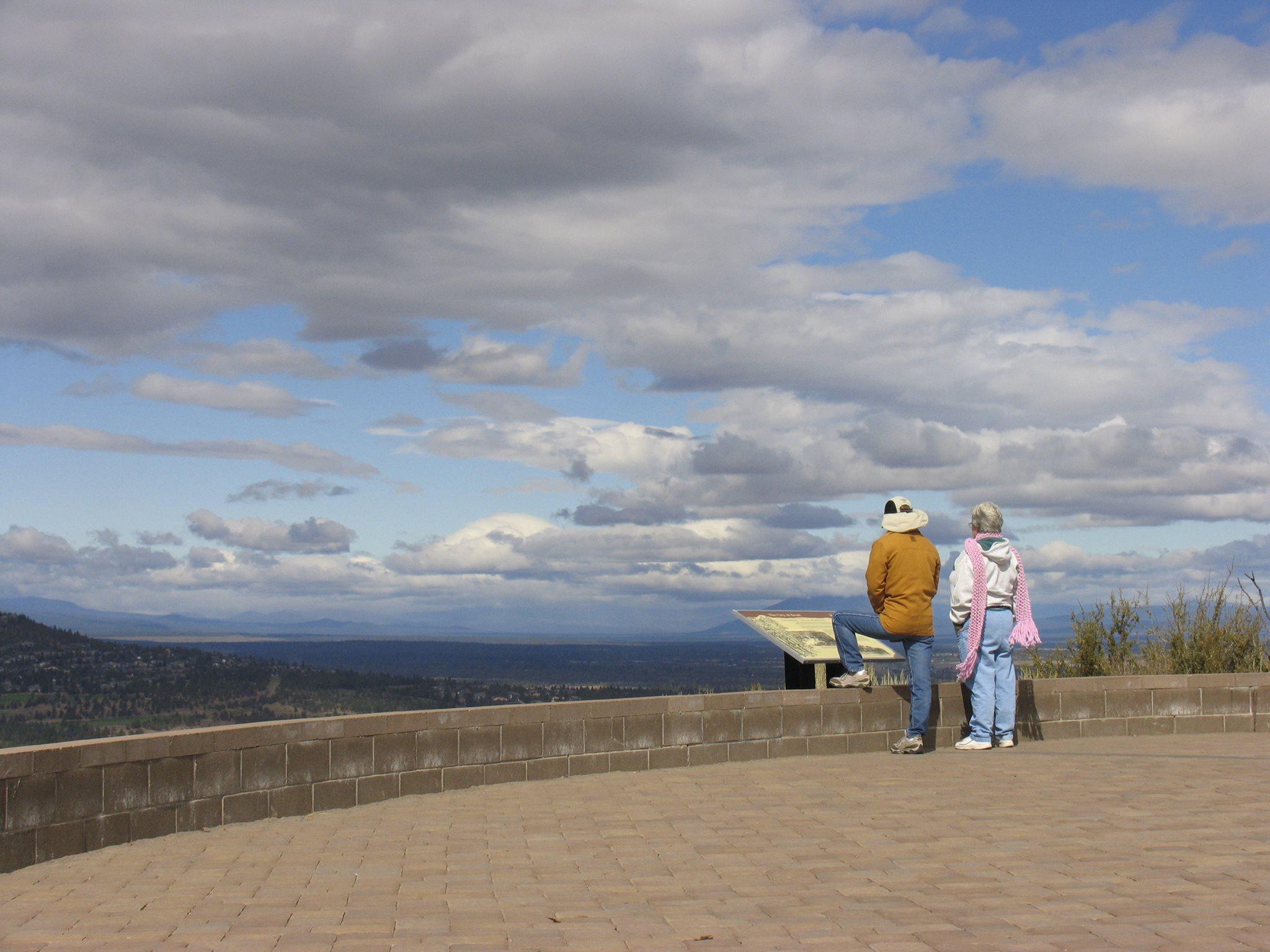 Pet Friendly Pilot Butte State Scenic Viewpoint