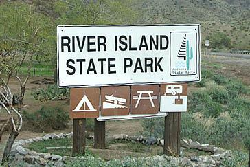 Pet Friendly River Island State Park
