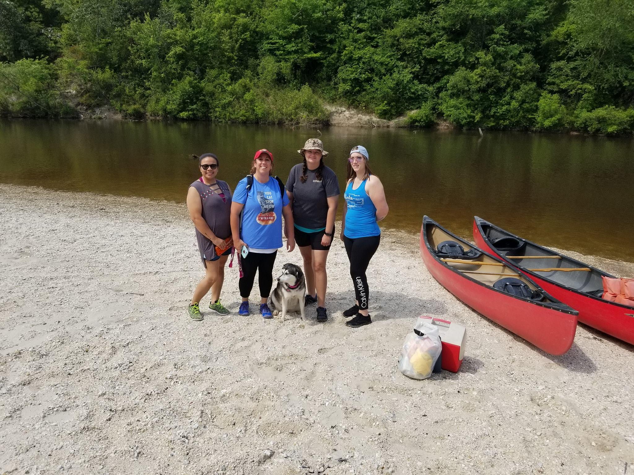 Pet Friendly Wolf River Canoe and Kayak