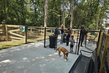 Where is the Closest Dog Park: Find Fun Spots Near You Fast
