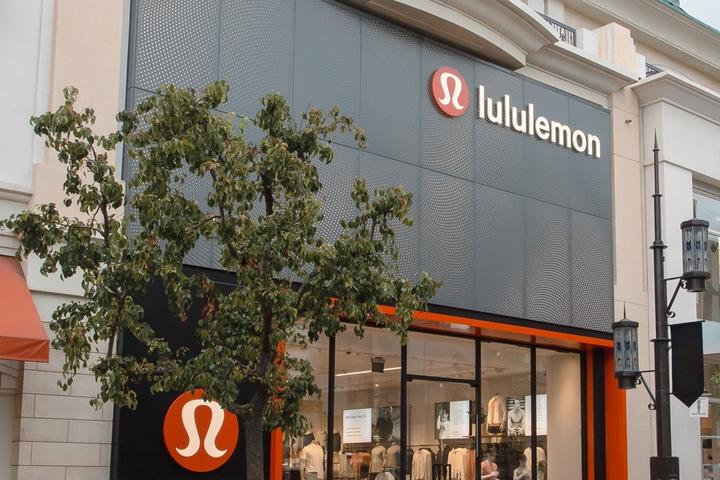 Pet Friendly Lululemon