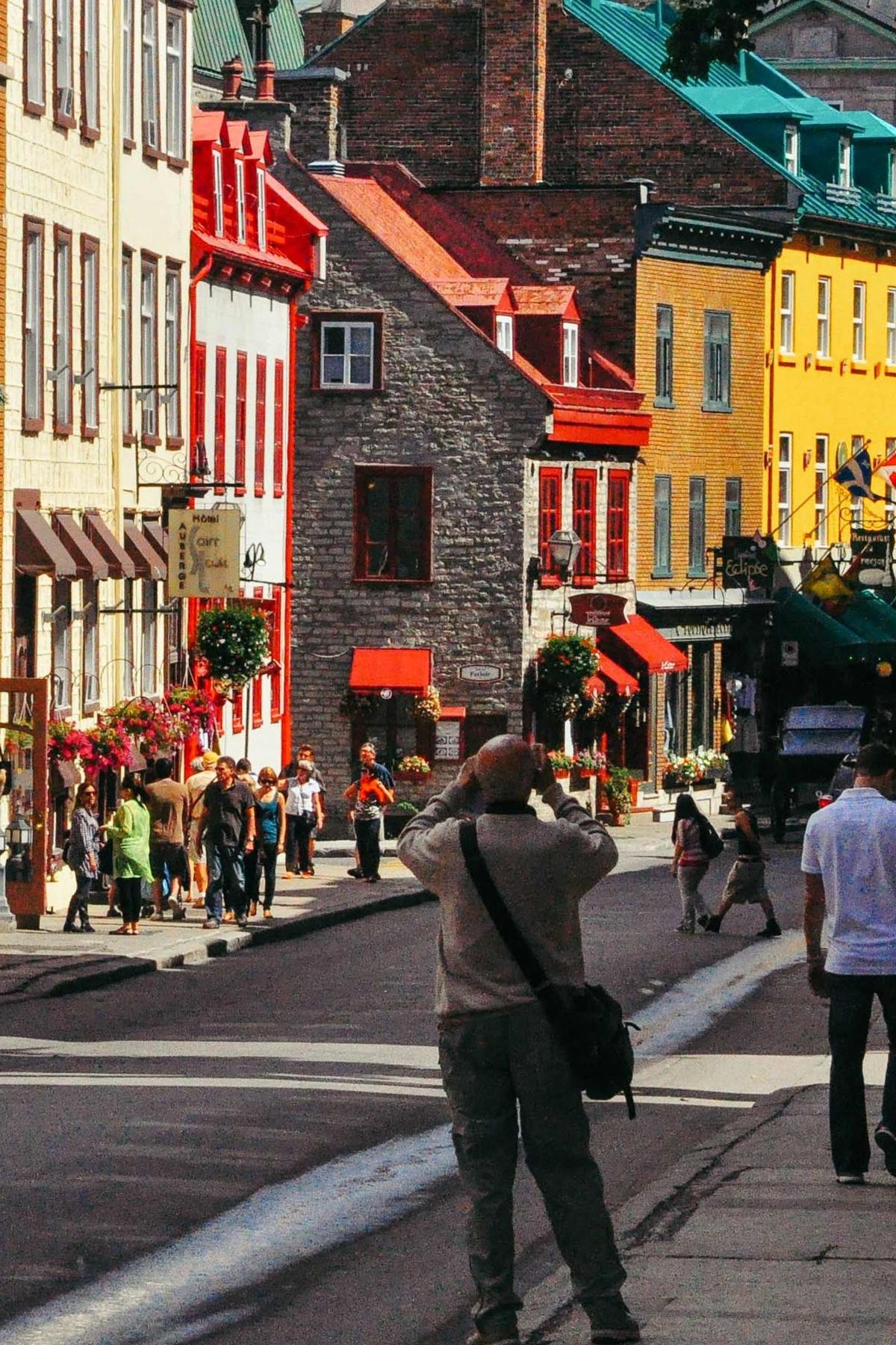 Old Quebec with a Photo Walking Tour