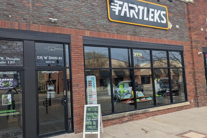 Pet Friendly Fartleks Running Shop Smoothie Stop