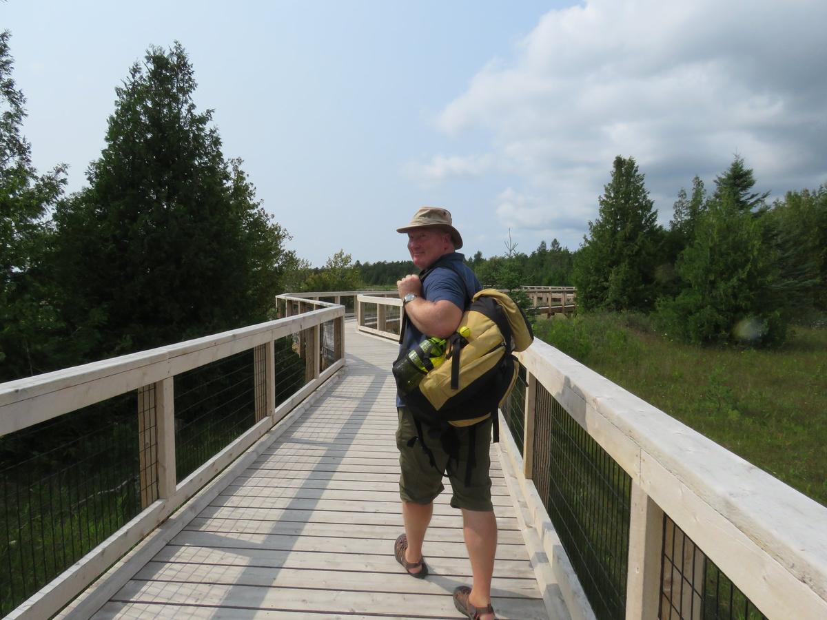 are dogs allowed in bruce peninsula national park