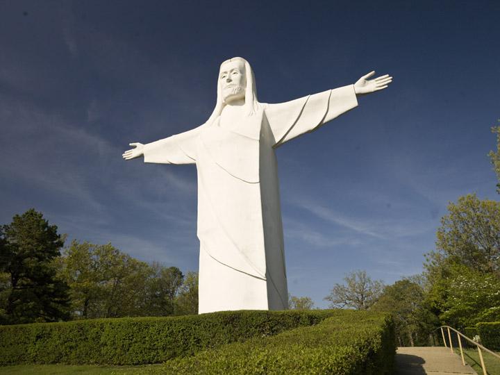 Pet Friendly Christ of the Ozarks