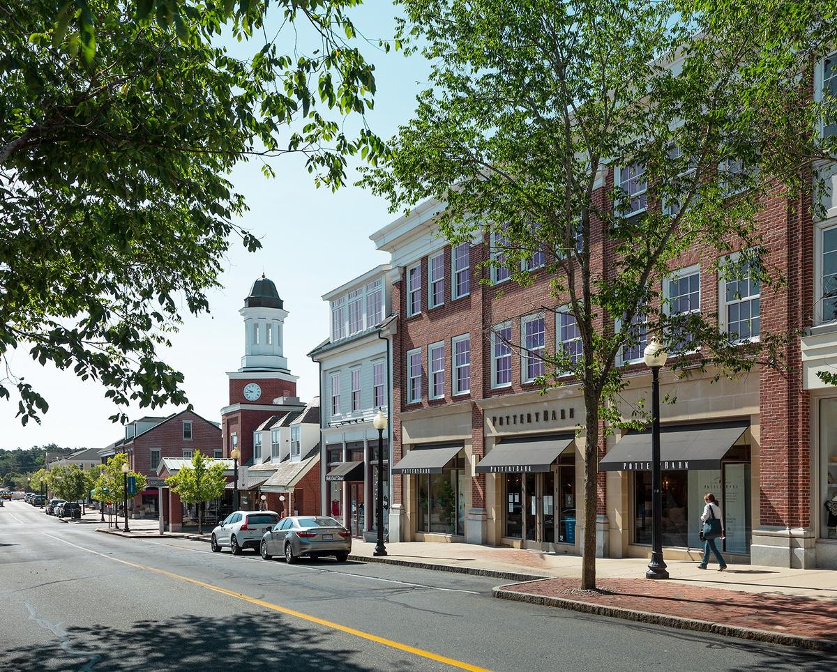 Mashpee Commons mashpee-commons