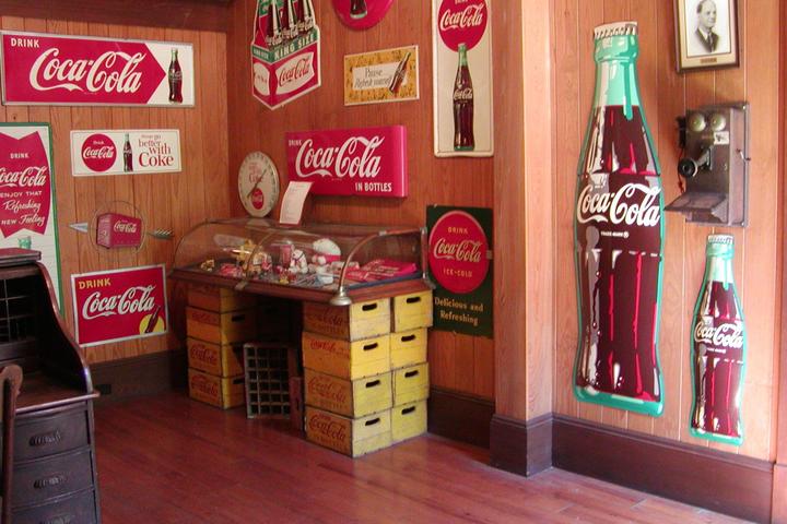 Pet Friendly Biedenharn Coca-Cola Museum