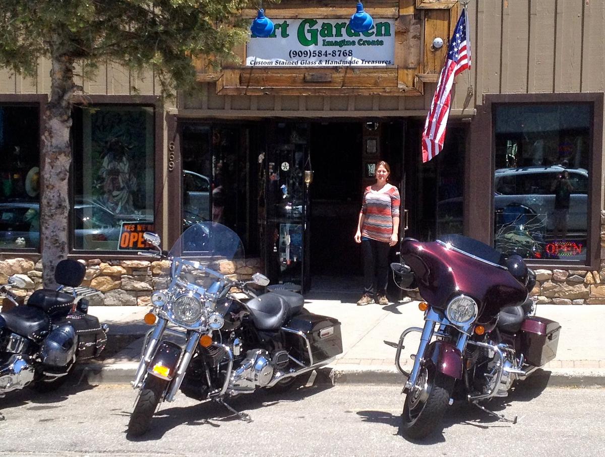 big-bear-discount-art-garden