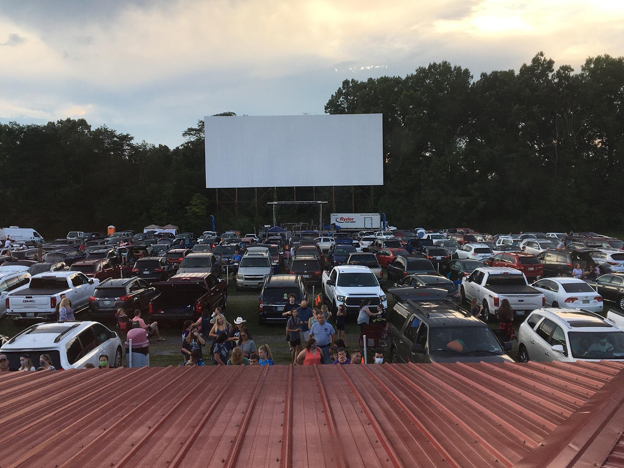 Pet Friendly Parkway Drive-In Theatre