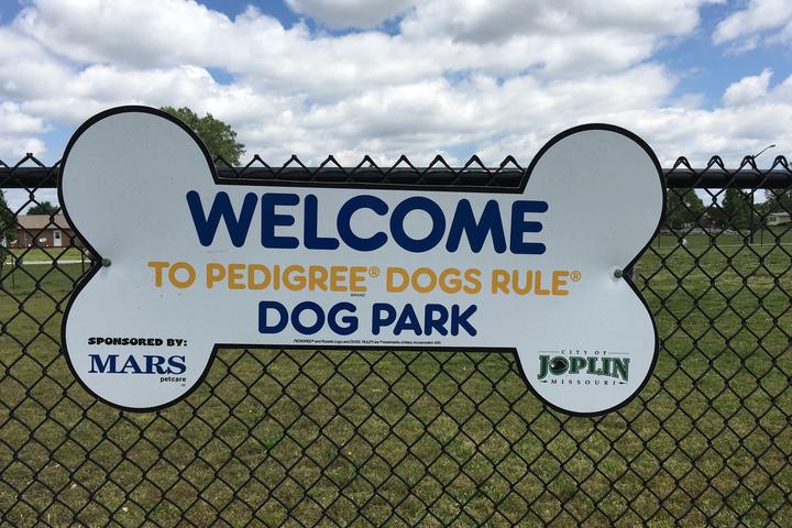 Pet Friendly Parr Hill Dog Park