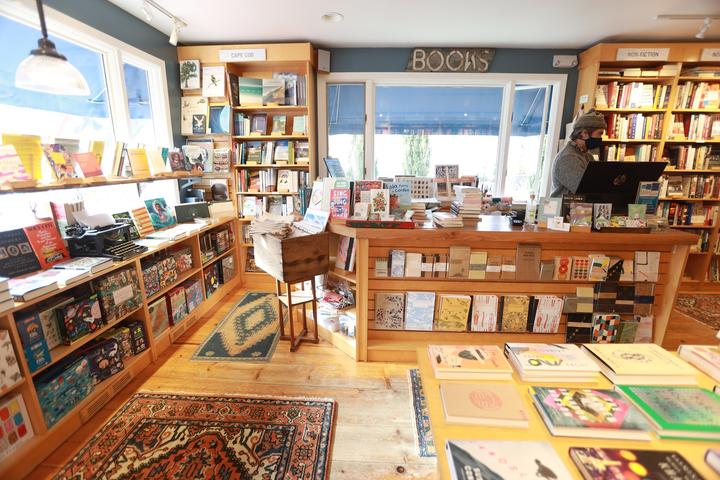 Pet Friendly Sea Howl Bookshop