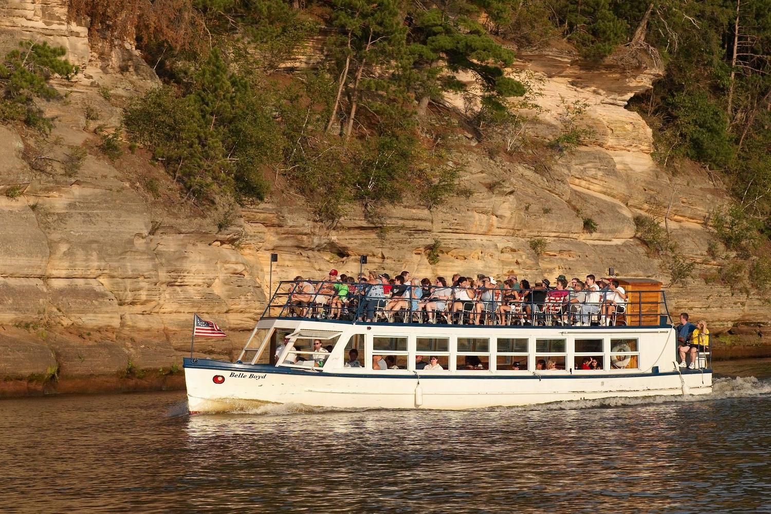 Dells Boat Tours Dells Boat Tours