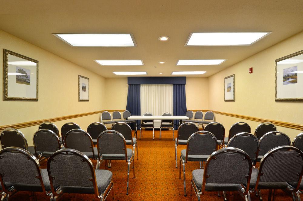 Red Roof Inn Suites Stafford Pet Policy