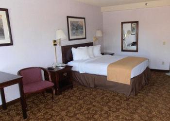 Quality Inn And Suites Minden Pet Policy