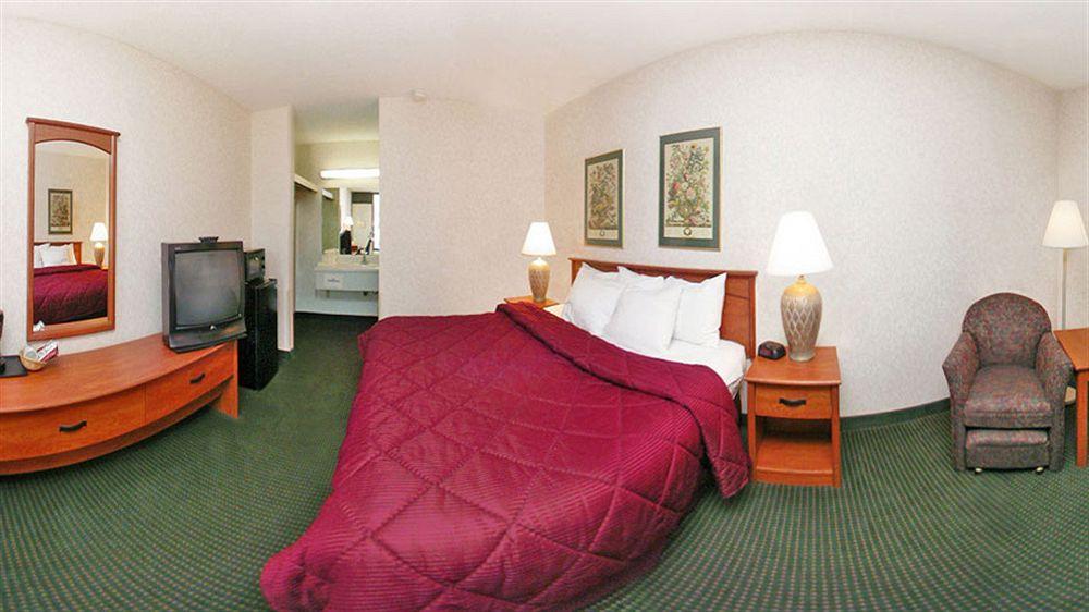 Quality Inn Tupelo Pet Policy