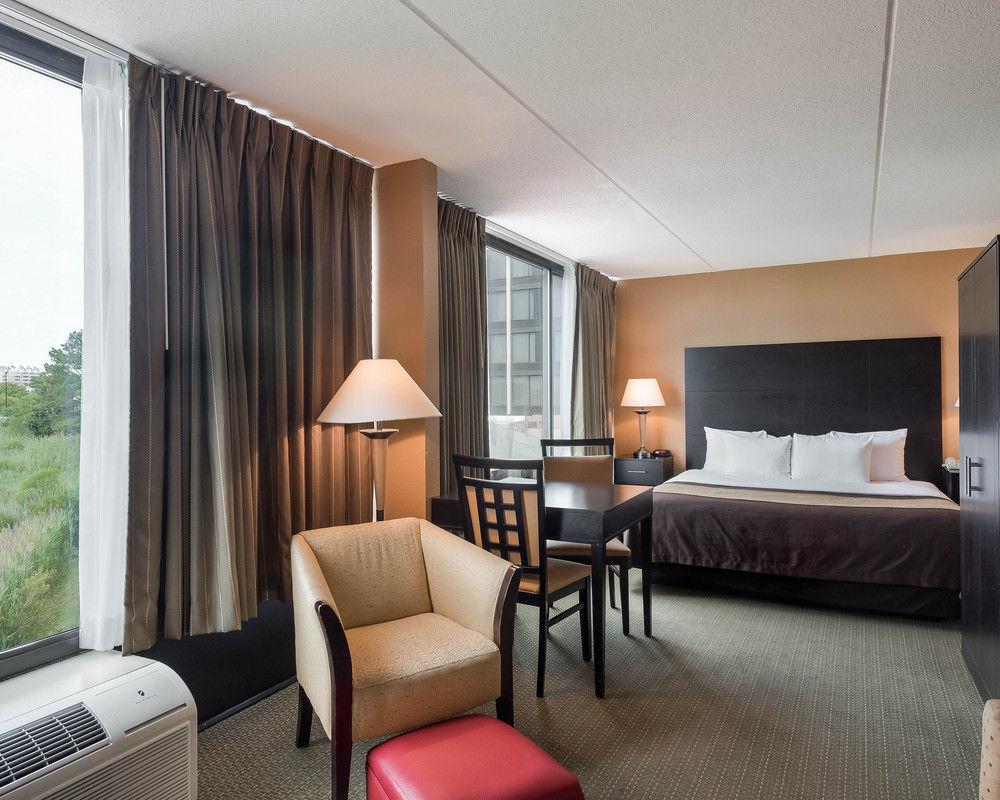 Comfort Inn Gold Coast Pet Policy