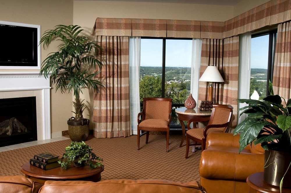 Hilton Garden Inn Troy Pet Policy