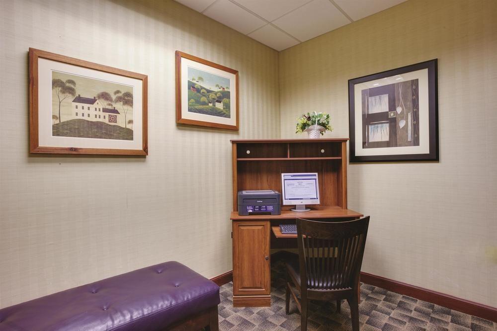 La Quinta Inn & Suites Newark Elkton Pet Policy