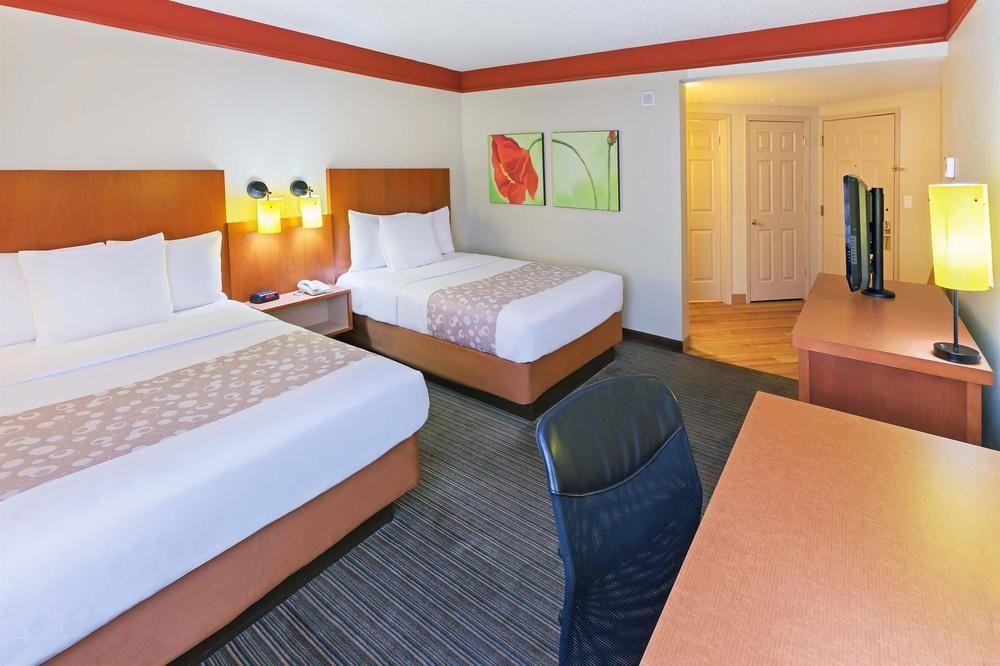 La Quinta Inn Suites New Orleans Downtown Pet Policy
