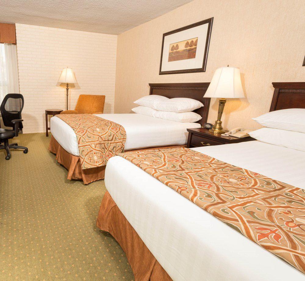 Drury Inn Suites Nashville Airport Pet Policy