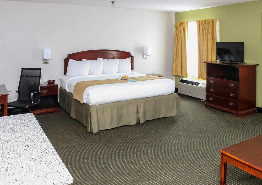 Quality Inn Warsaw Pet Policy