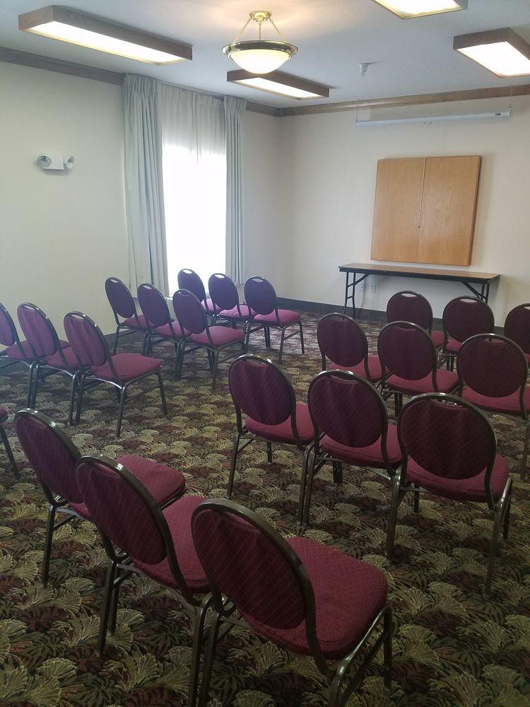 Pet Friendly Hotels In Decatur Il Bringfido