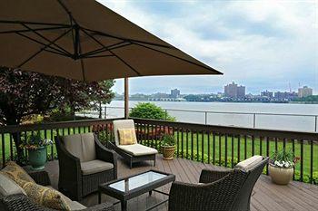 Comfort Inn Edgewater Pet Policy