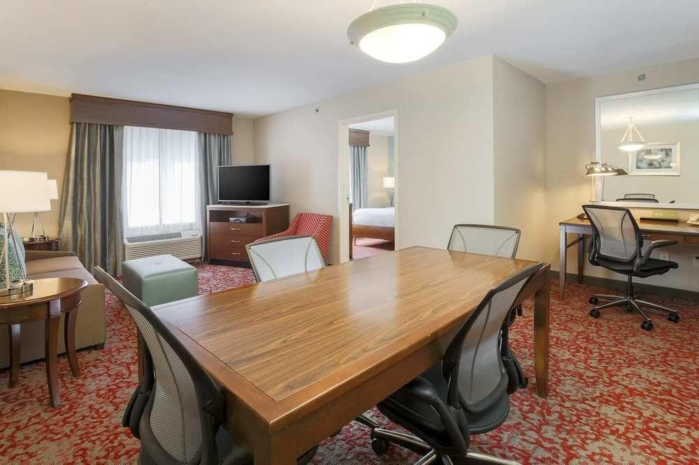 Hilton Garden Inn Nanuet Pet Policy
