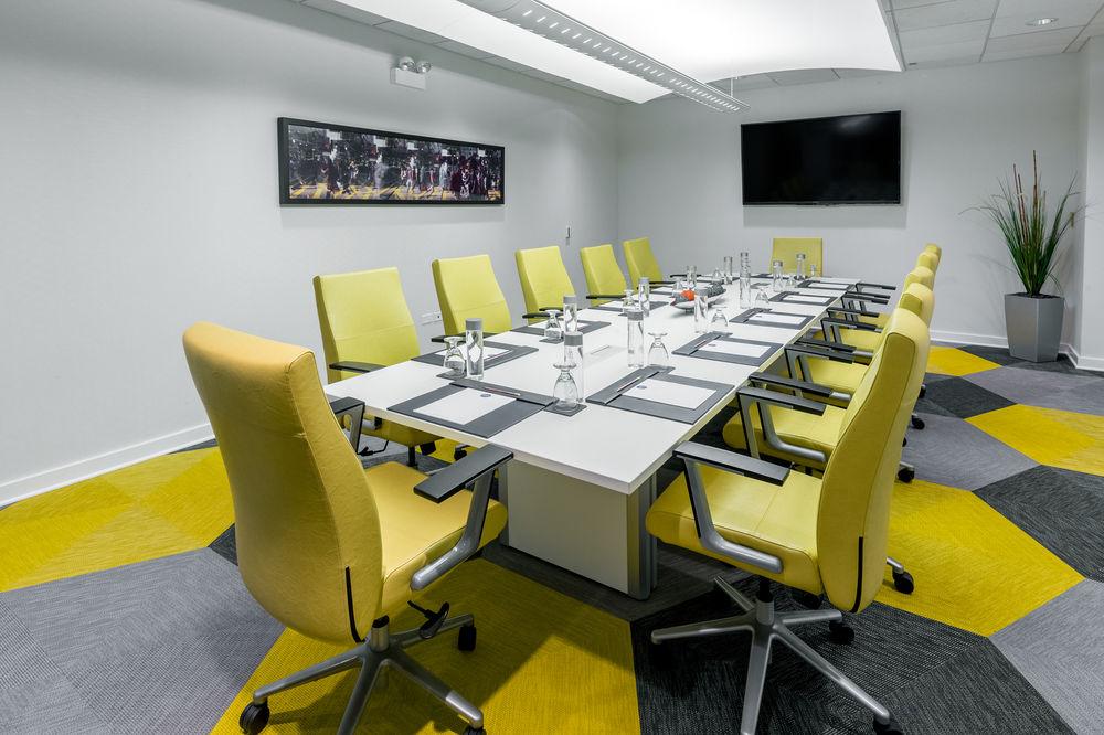 Kinzie Hotel Pet Policy