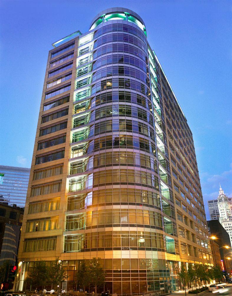 Kinzie Hotel Pet Policy