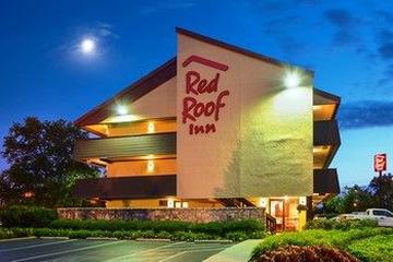 Pet Friendly Hotels In Sellersburg In Bringfido