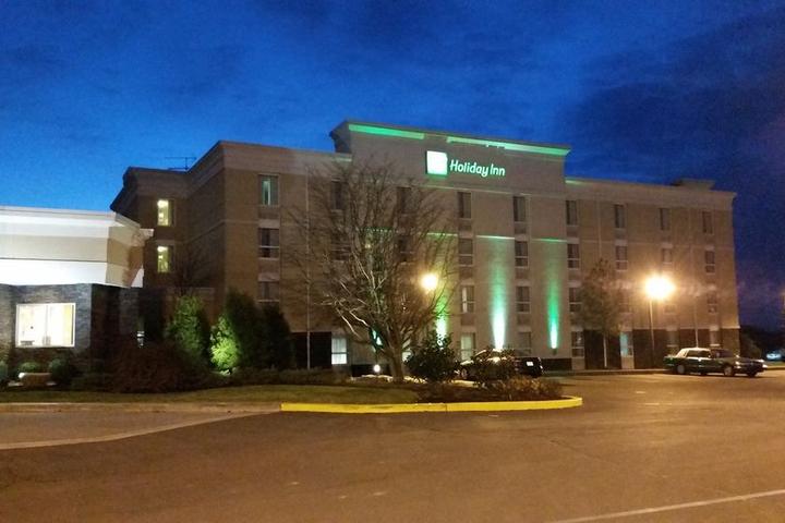 Pet Friendly Holiday Inn Lansdale